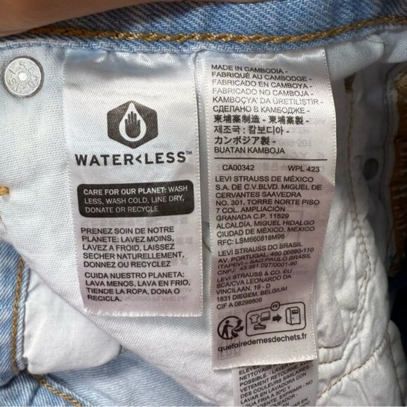 LEVI’S 501® MID THIGH SHORT SIZE 26 - Picture 10 of 12